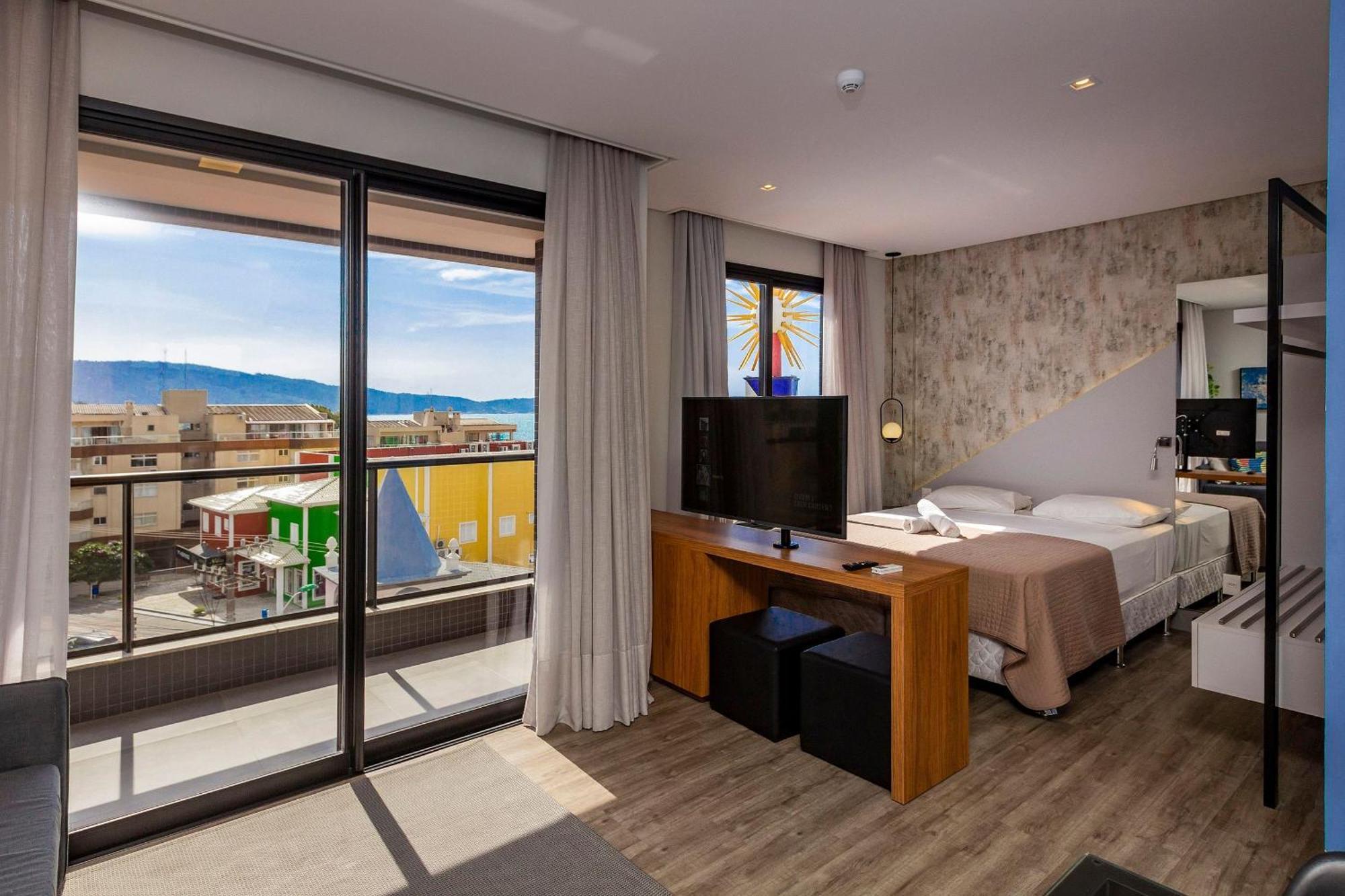 Aion Suites 303 - Lindo Apartamento Com Vista Para O Mar, A 60M Da Praia De Bombinhas, Com Piscina E Academia No Rooftop. Luaran gambar
